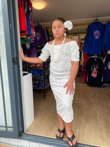 Ananafi Dress