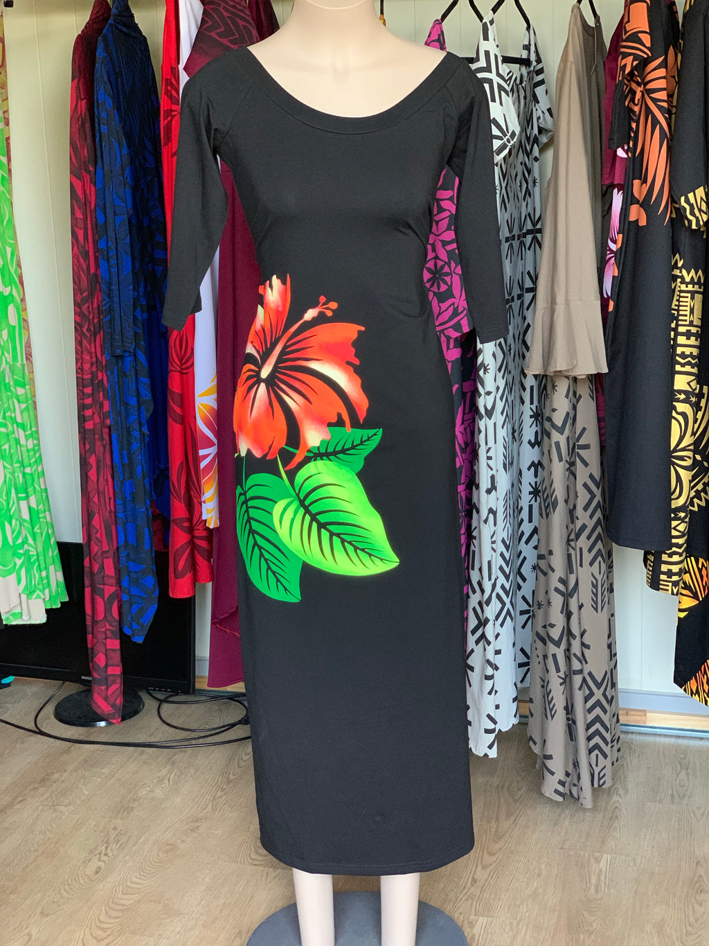 Annie’s varieties “Island Dresses”